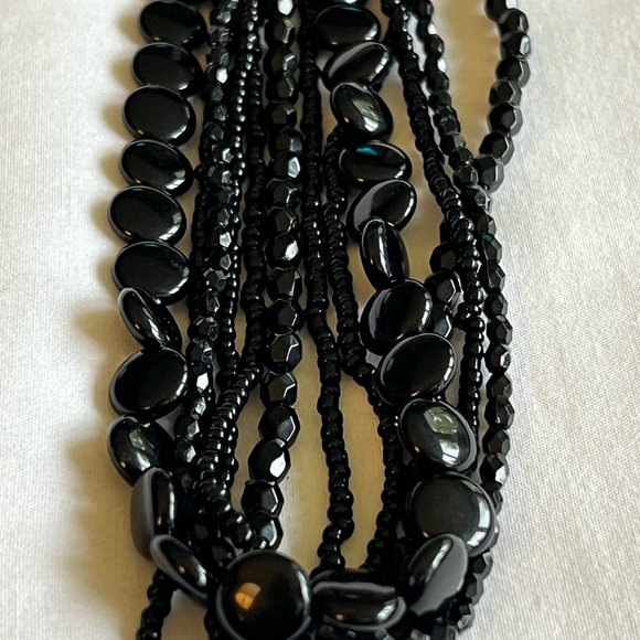 Premier Designs Black Necklace - Picture 4 of 9